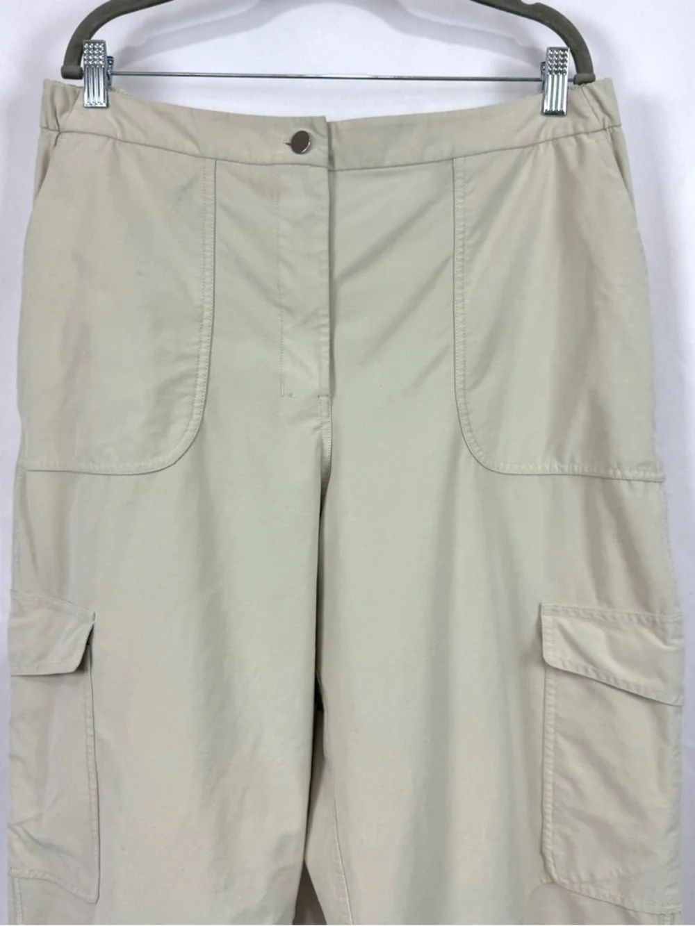 Lululemon Light Utilitech Cargo Pocket High-Rise Crop Natural Ivory Womens Sz 33